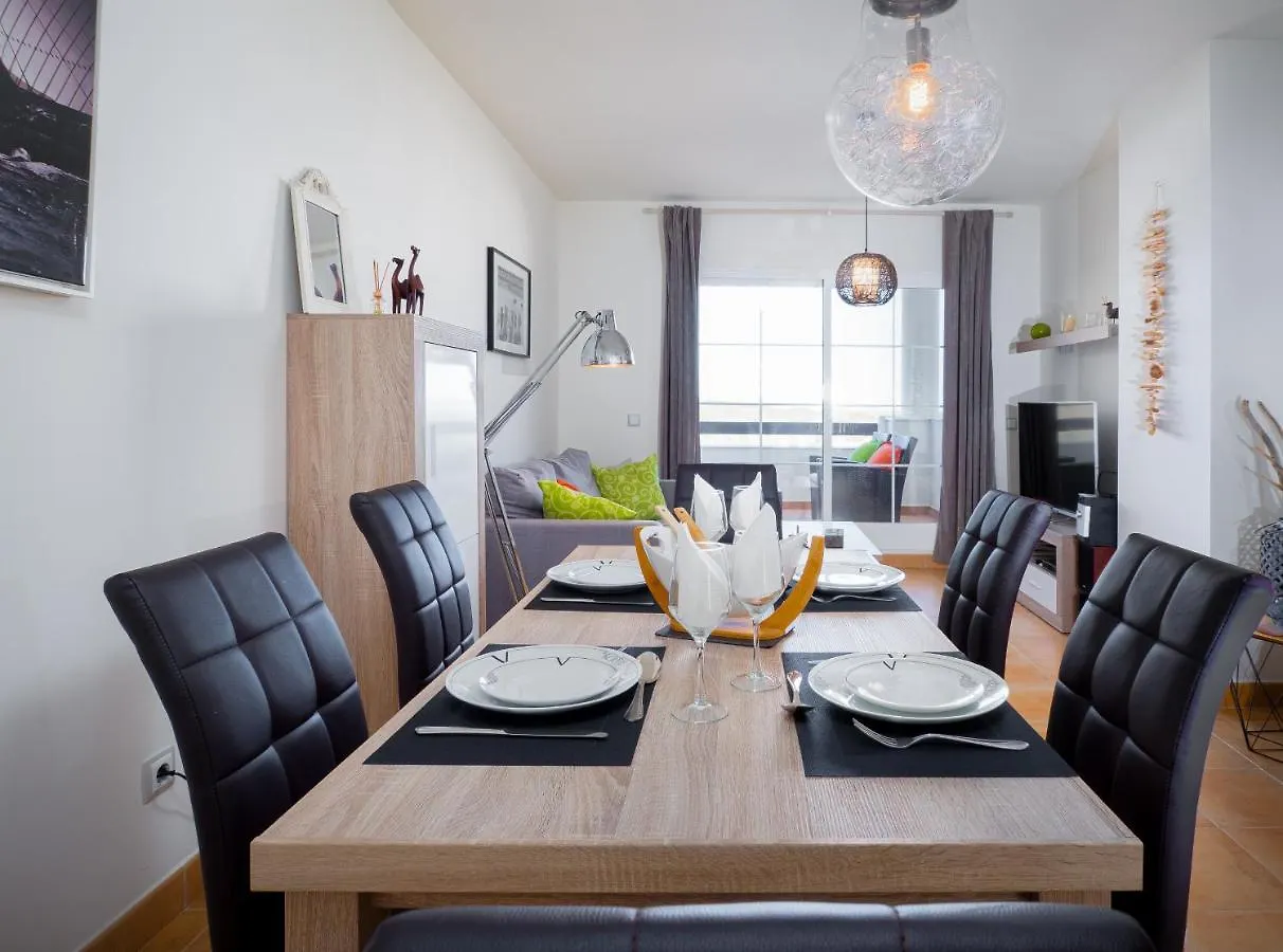 2139 - Lovely 2 Bedrooms First Line Golf Alcaidesa 0*,