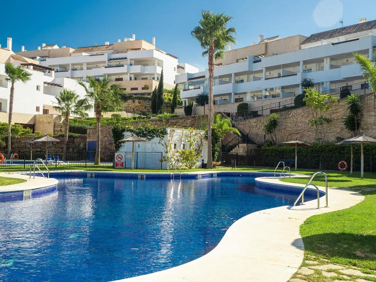 2139 - Lovely 2 Bedrooms First Line Golf Alcaidesa