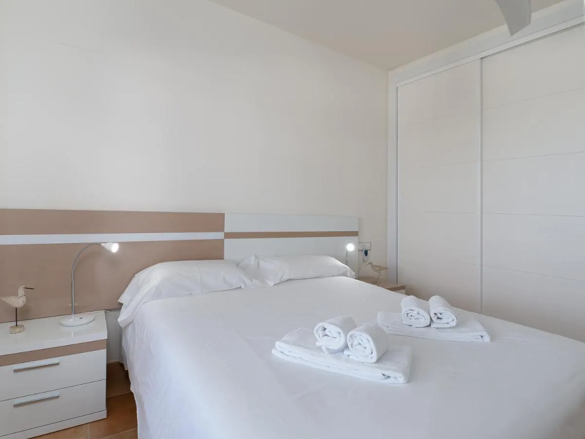 2139 - Lovely 2 Bedrooms First Line Golf Alcaidesa